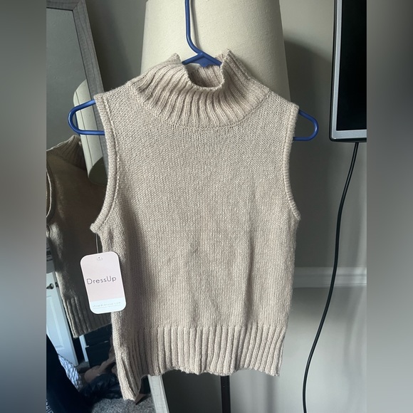 Dress Up Sleeveless turtleneck sweater - Picture 1 of 4